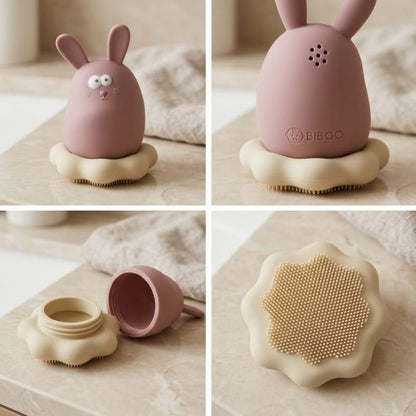 Lot de jouets de bain bébé, moment de jeu dans l'eau